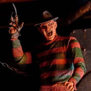 a-nightmare-on-elm-street-part-3-ultimate-freddy-krueger-figure-4