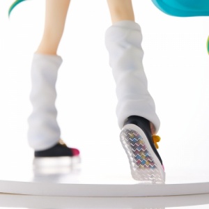 figure-catch-the-wave-hatsune-miku-project-diva-mega39s-figurizm_5