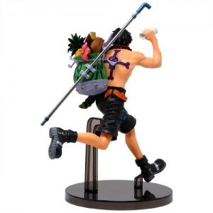 one-piece-three-brothers-figure-b-portgas -d-002